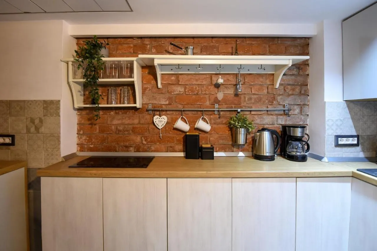 Fab & Homey Studio - Queen Elizabeth Street Bukarest Románia
