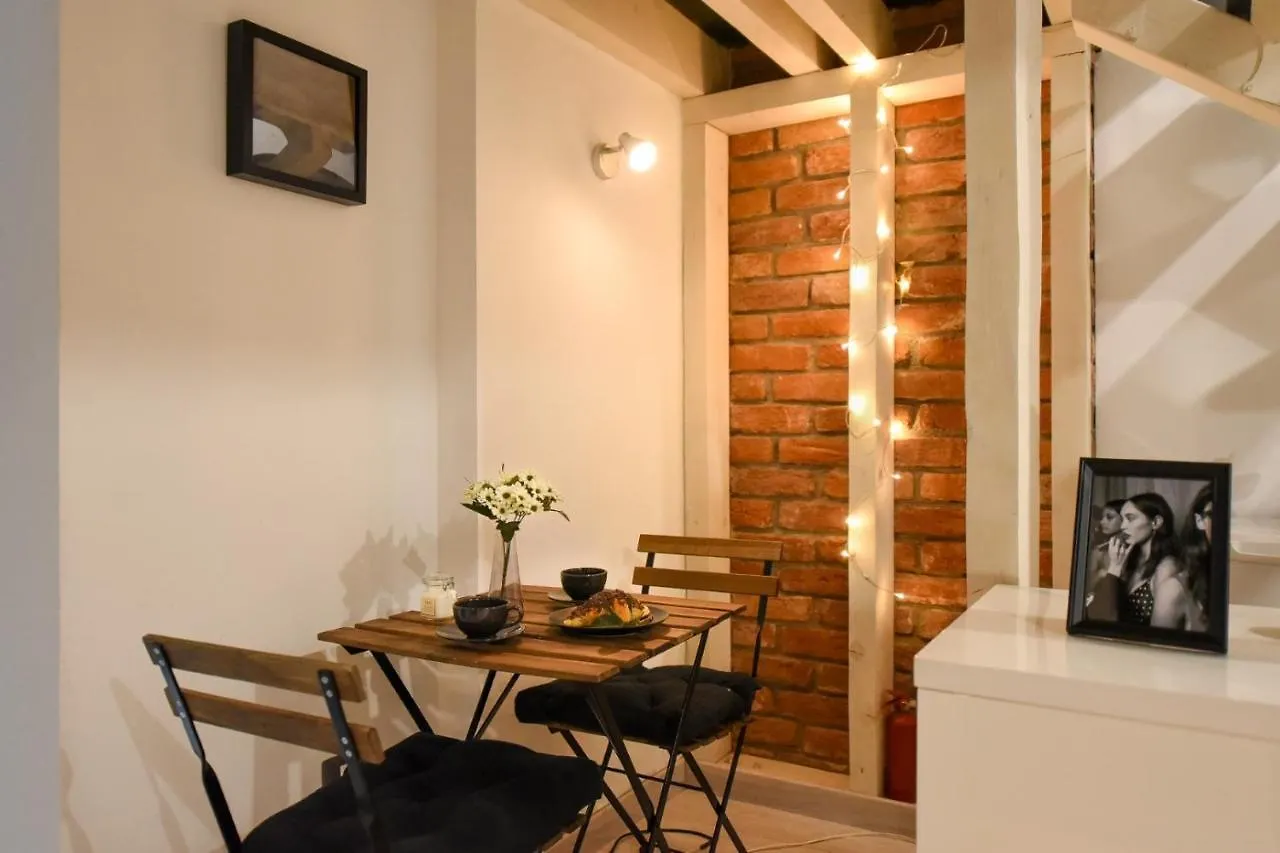 Fab & Homey Studio - Queen Elizabeth Street Bukarest